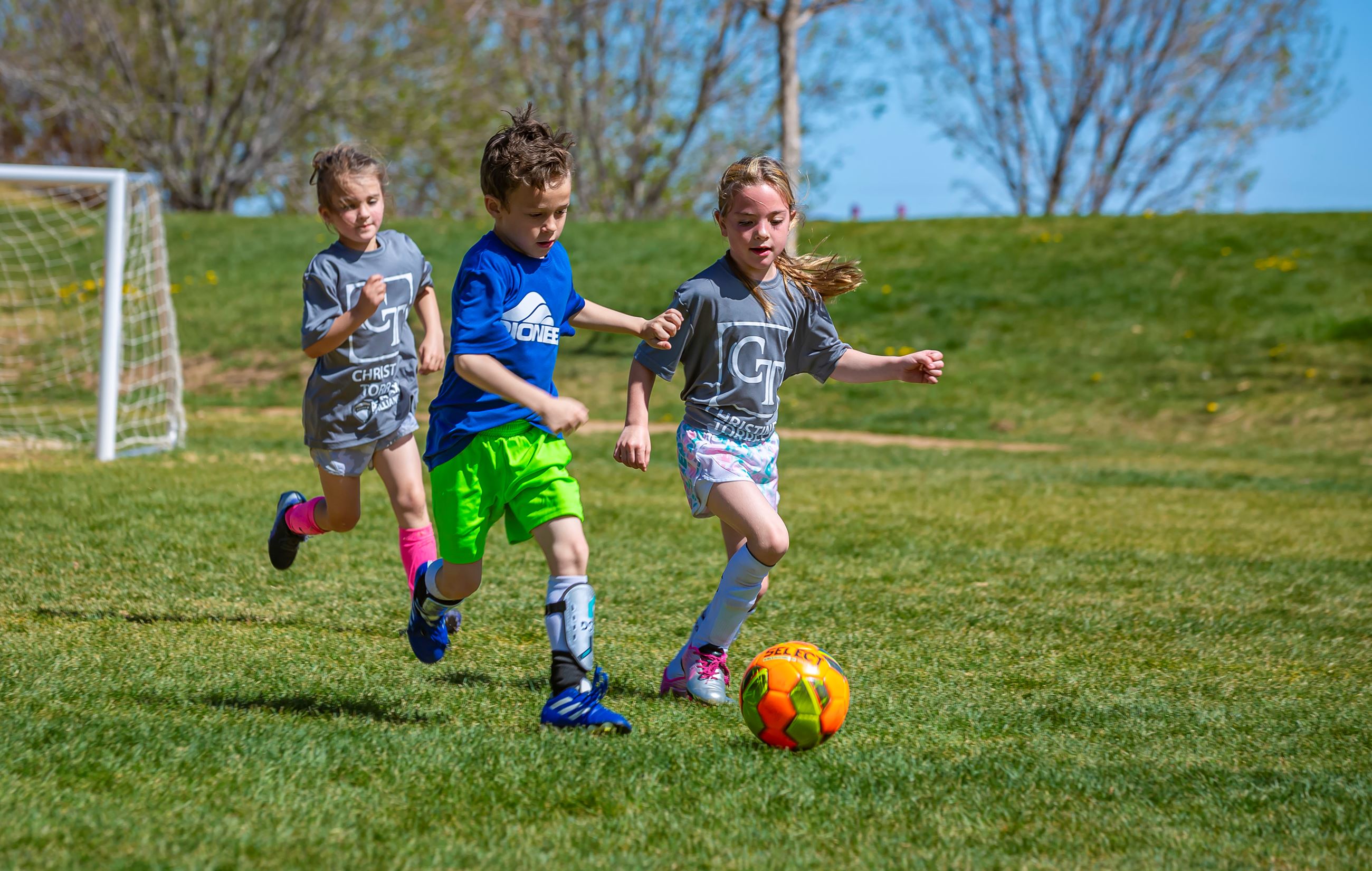 Photo of a 6U soccer game