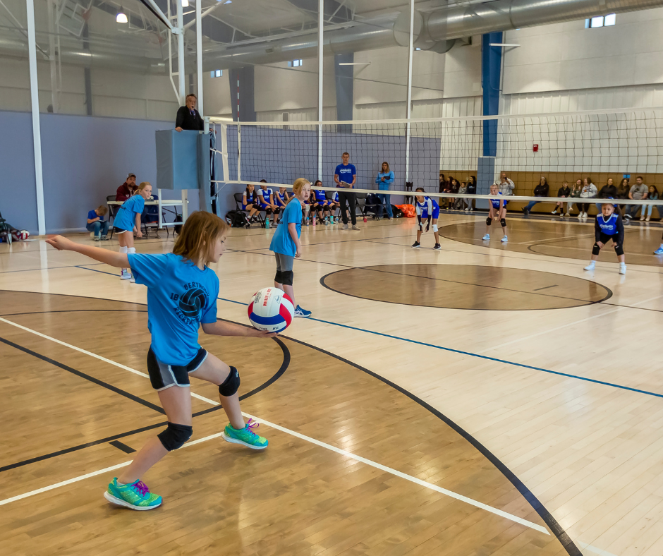 Photo of 3 – 4 grade volleyball game